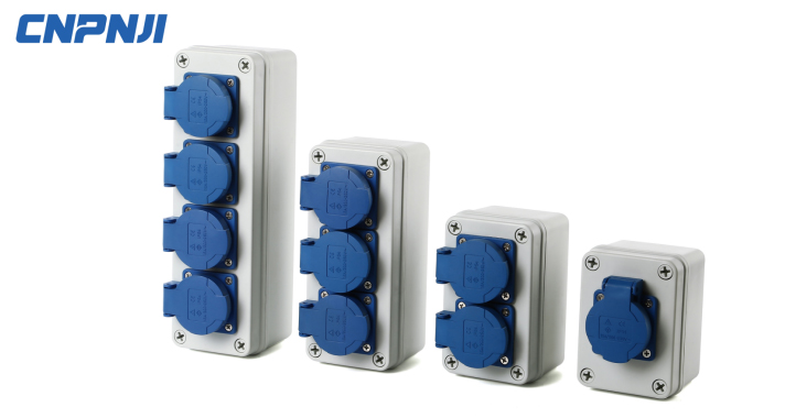 What are the characteristics of industrial waterproof socket box?